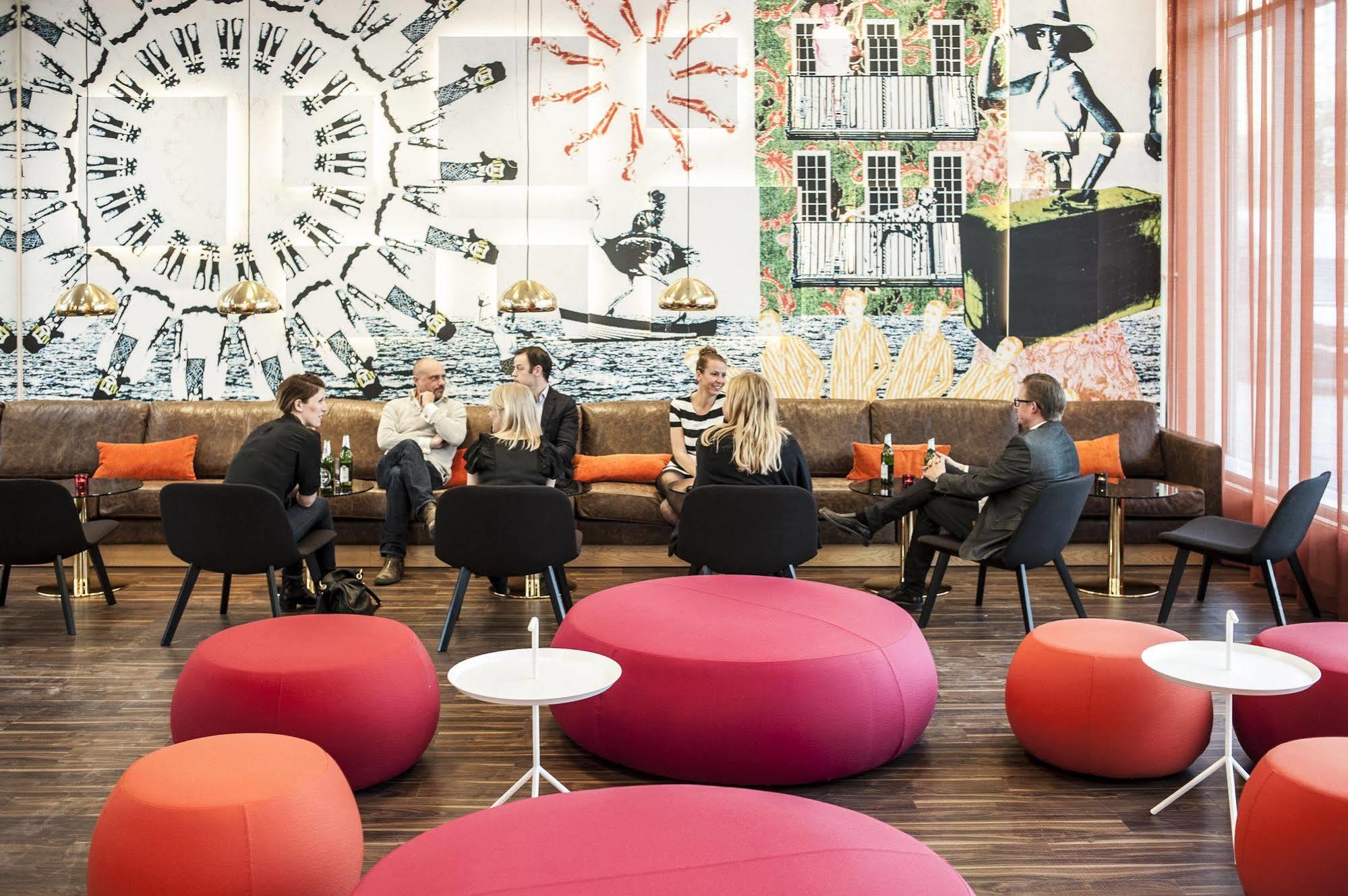 Hotell L Hammarby Sjöstad 3*